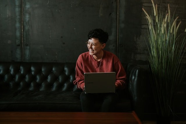 online brand