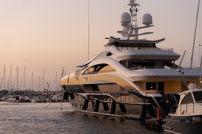 million dollar yacht