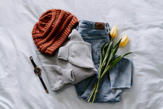Wide-Leg Pants